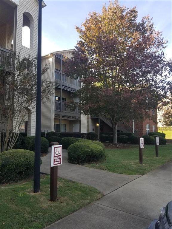 170 Wexford Drive - Photo 1