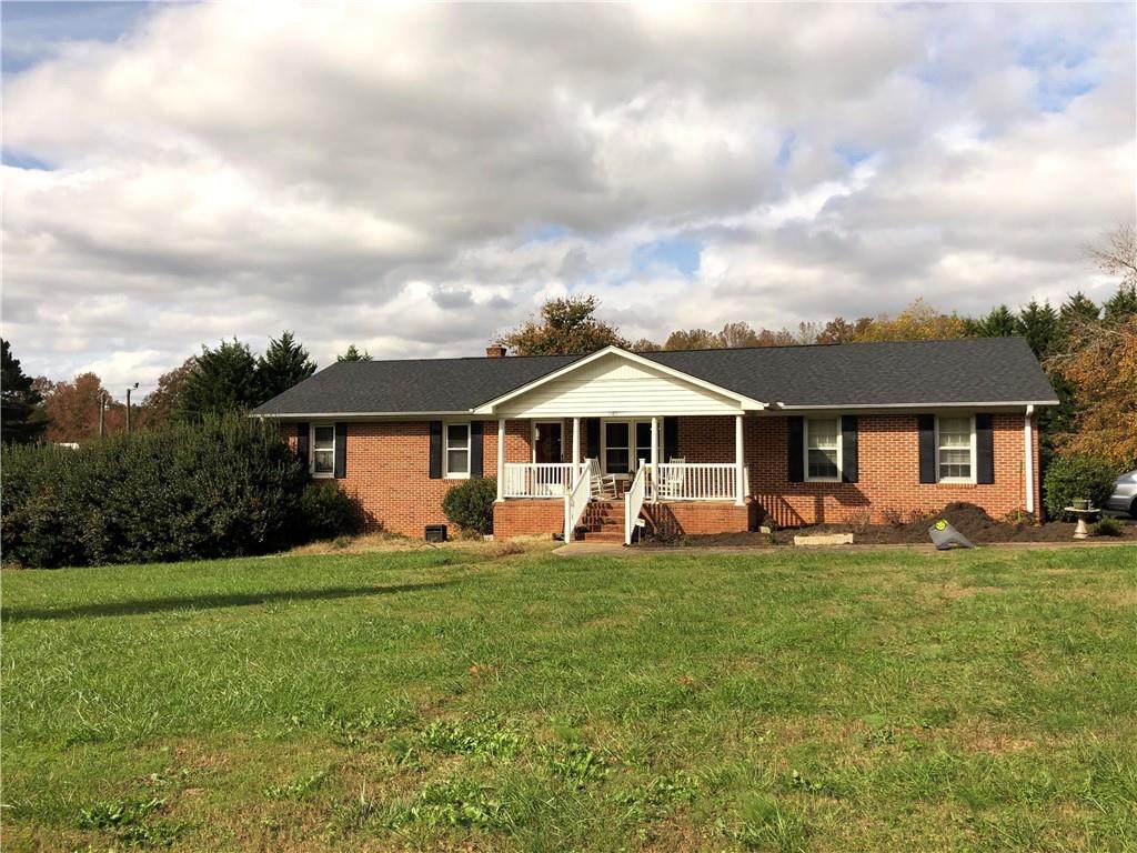 3183 Abercrombie Road - Photo 1