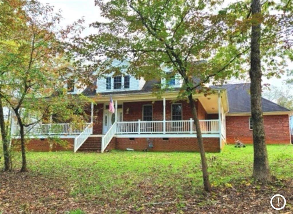 126 Sweetbriar Road - Photo 1