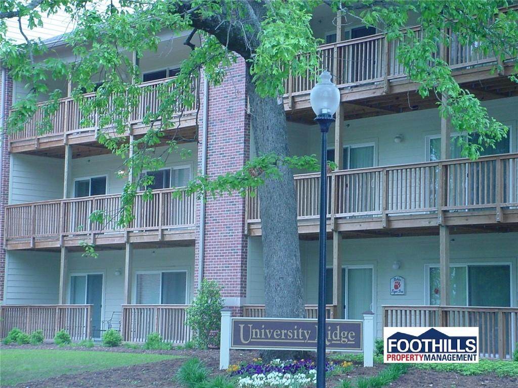 108 Daniel Drive - Photo 1