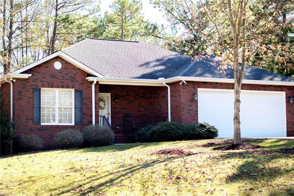 202 Shenandoah Road - Photo 1