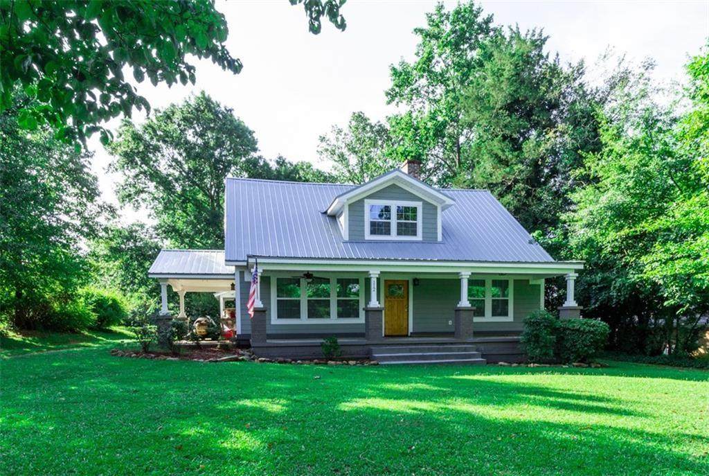 112 Daniel Avenue - Photo 1