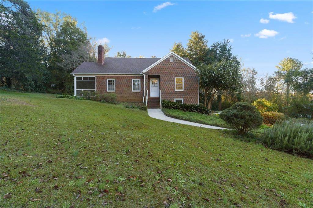 102 Mountain Laurel Drive - Photo 1