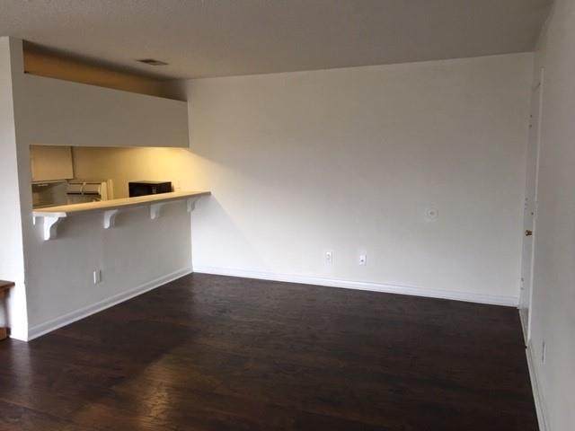 220 Elm Street - Photo 1