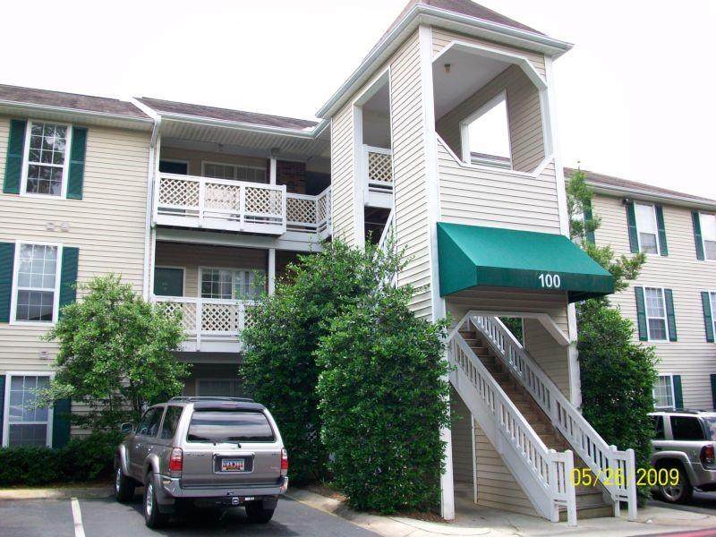 102 Calhoun Street - Photo 1