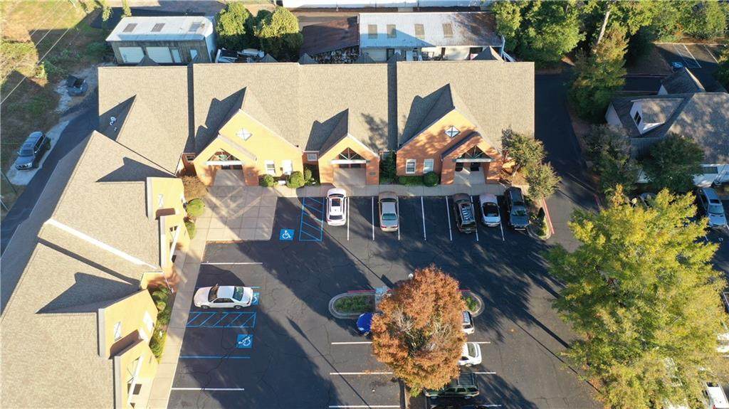 1011 Tiger Boulevard - Photo 1