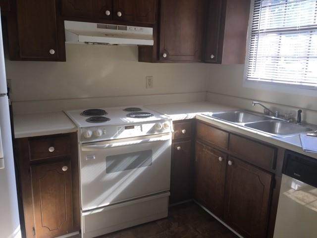 1108 Tiger Boulevard - Photo 1