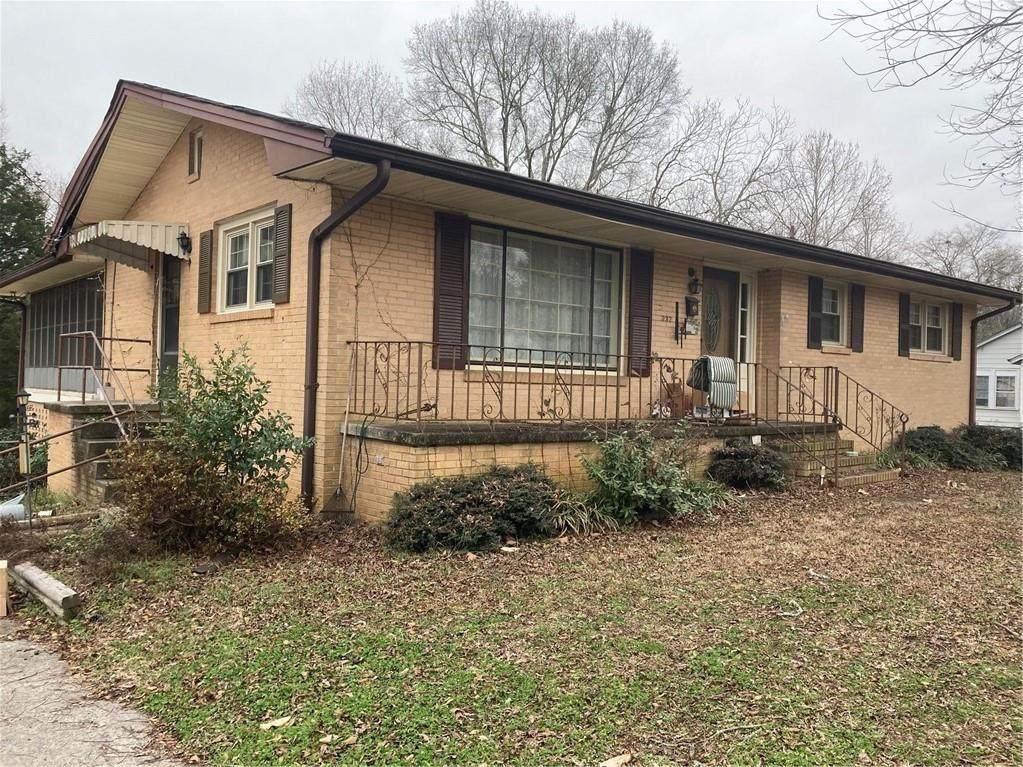237 Belton Highway - Photo 1