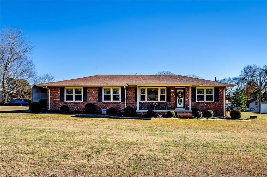 105 Dacus Drive - Photo 1