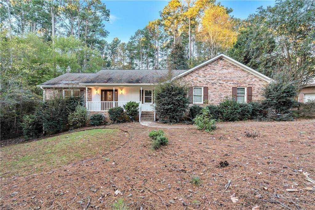 276 Stonehaven Way - Photo 1