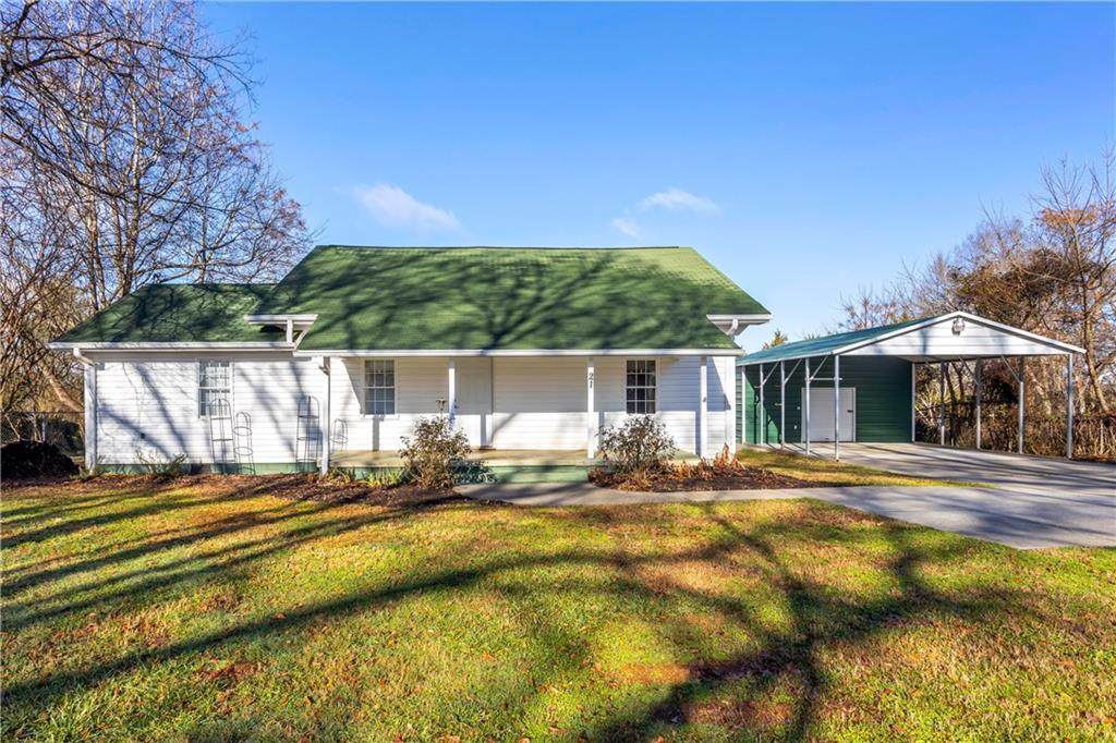 21 21 Circle St Street - Photo 1