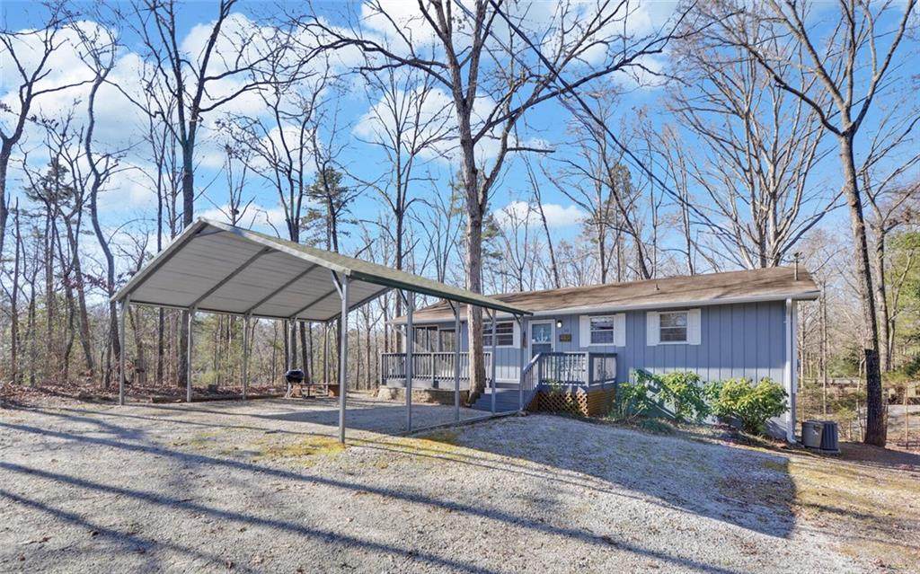 511 Lake Shore Circle - Photo 1