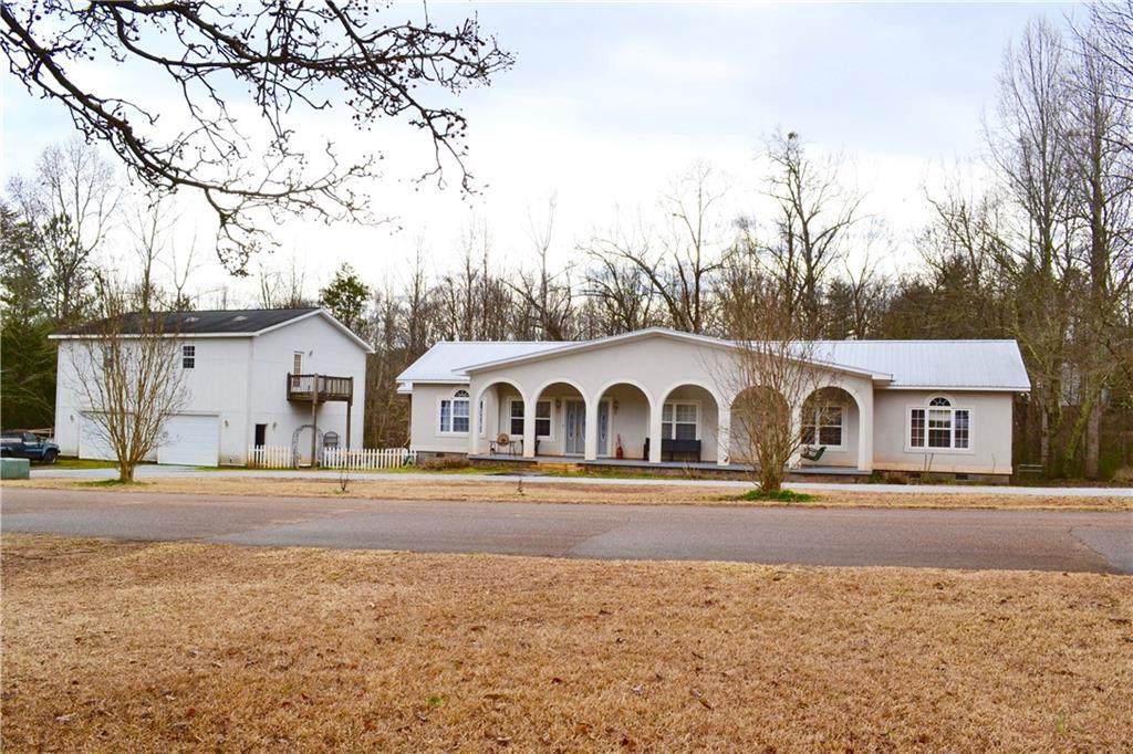602 Walter Scott Lane - Photo 1