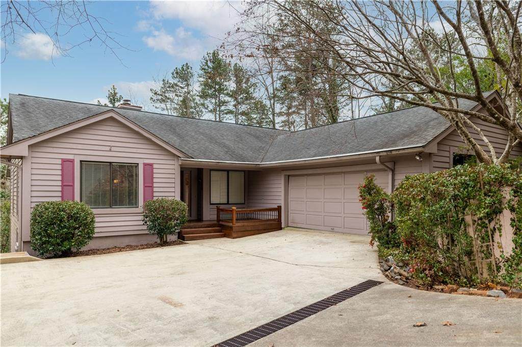 411 Long Reach Drive - Photo 1