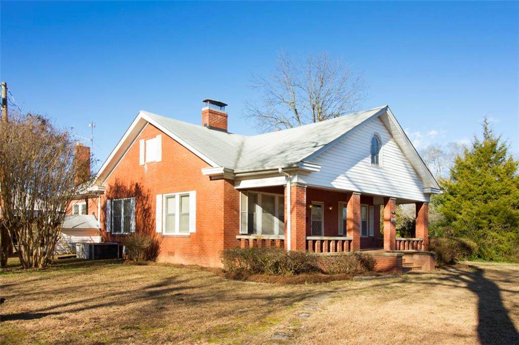 202 James Street - Photo 1