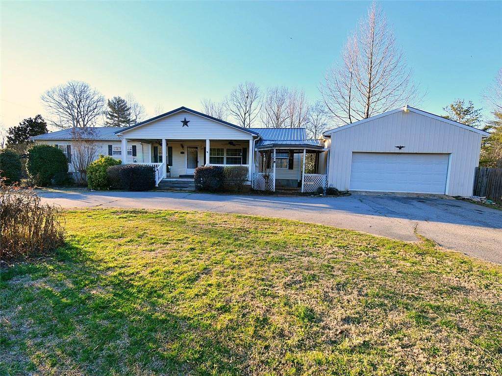 189 Oak Grove Road - Photo 1