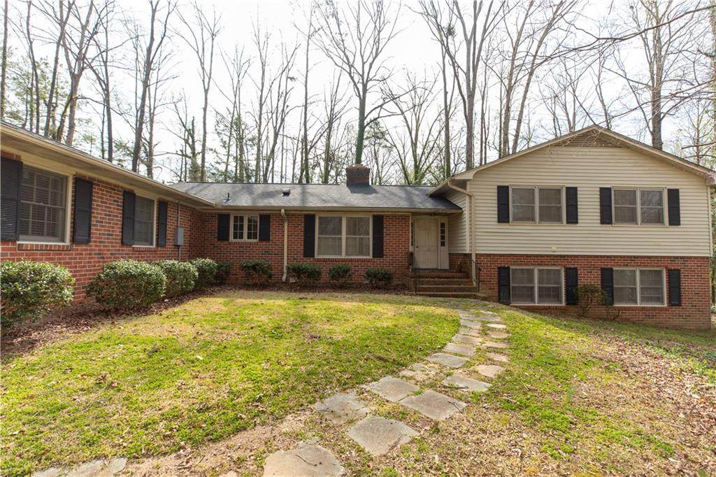 334 Woodland Way - Photo 1