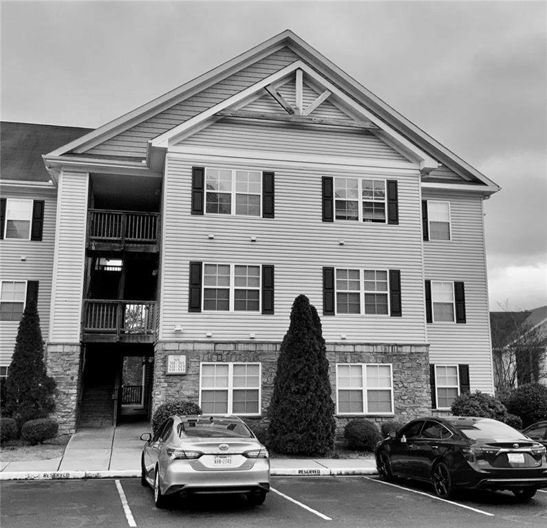 521 Lookover Drive - Photo 1