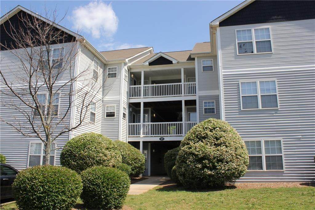 121H University Village Drive - Photo 1