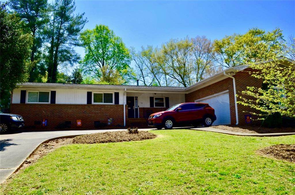 119 Pleasant View Drive - Photo 1