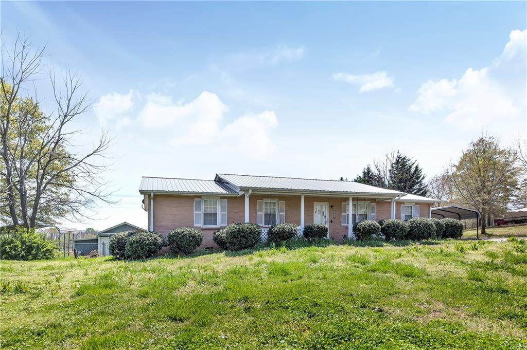 507 Old Seneca Road - Photo 1