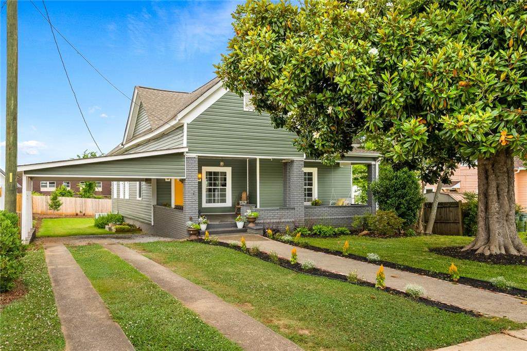 404 S Townville Street - Photo 1