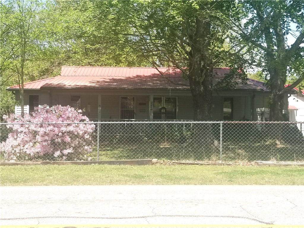2216 Old Pendleton Road - Photo 1