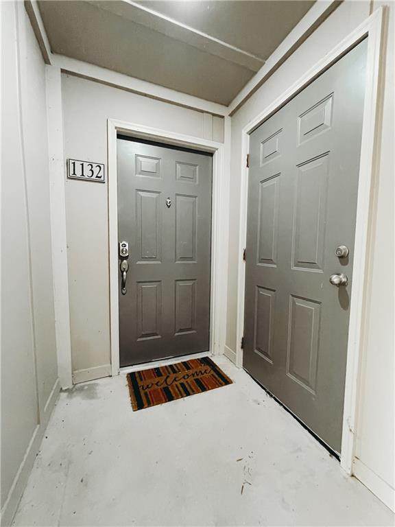 833 Old Greenville Highway - Photo 1