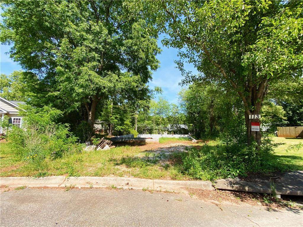 113 Raeburn Way - Photo 1