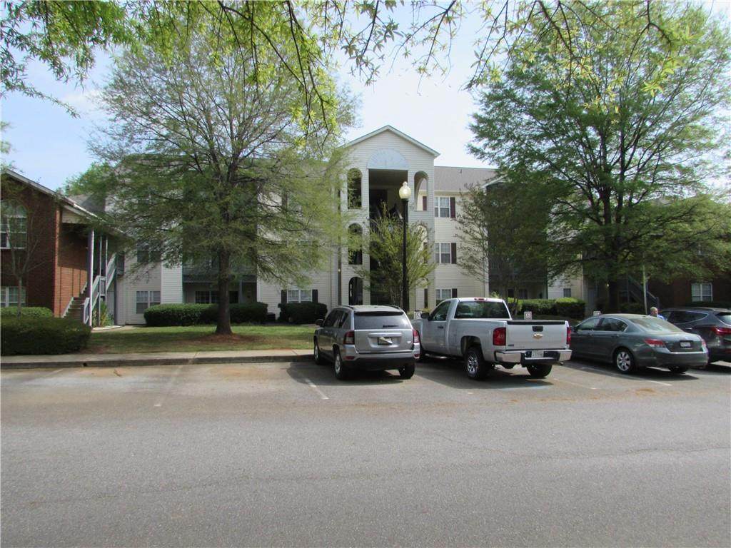 160 Wexford Drive - Photo 1