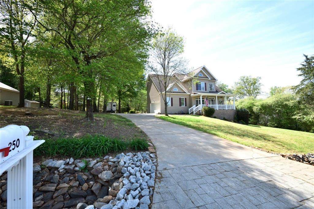 250 Stone Pond Way - Photo 1