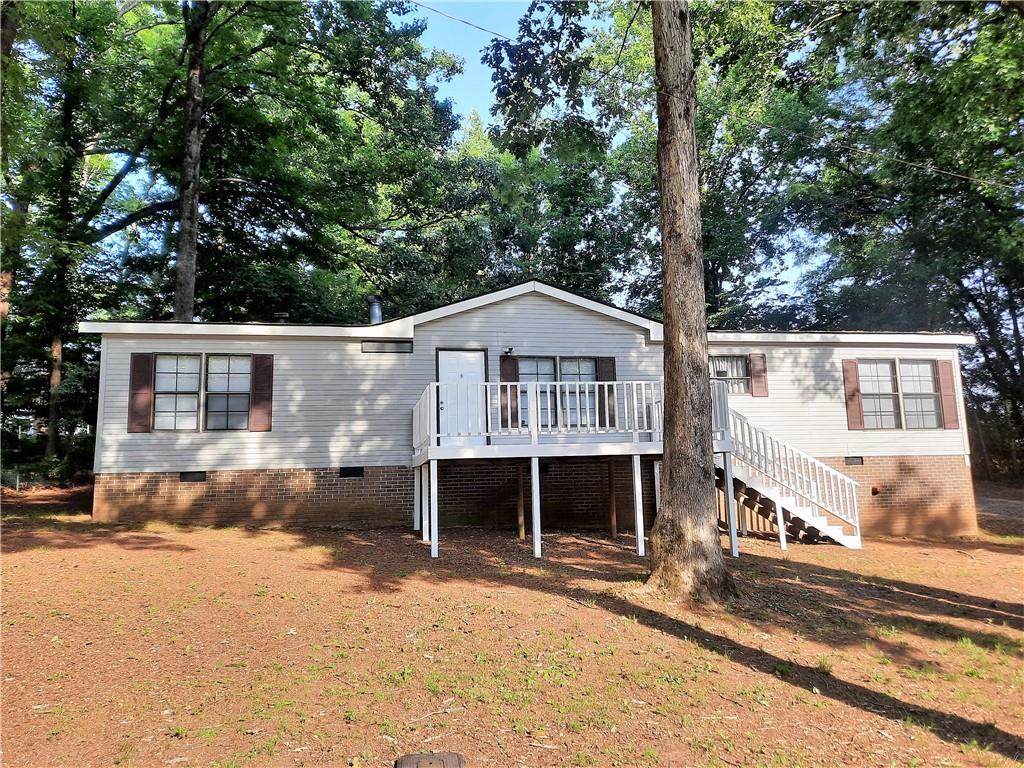 410 Meadows Lane - Photo 1