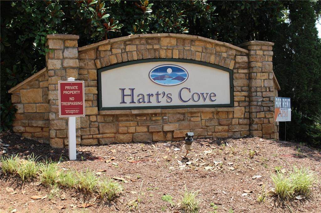 423 Harts Cove Way - Photo 1