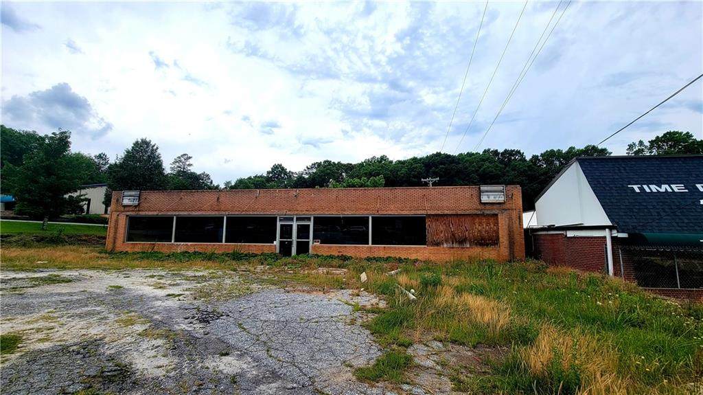 605 North 1st Street - Photo 1
