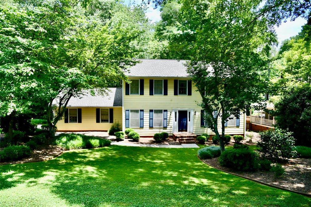 510 Squire Circle - Photo 1