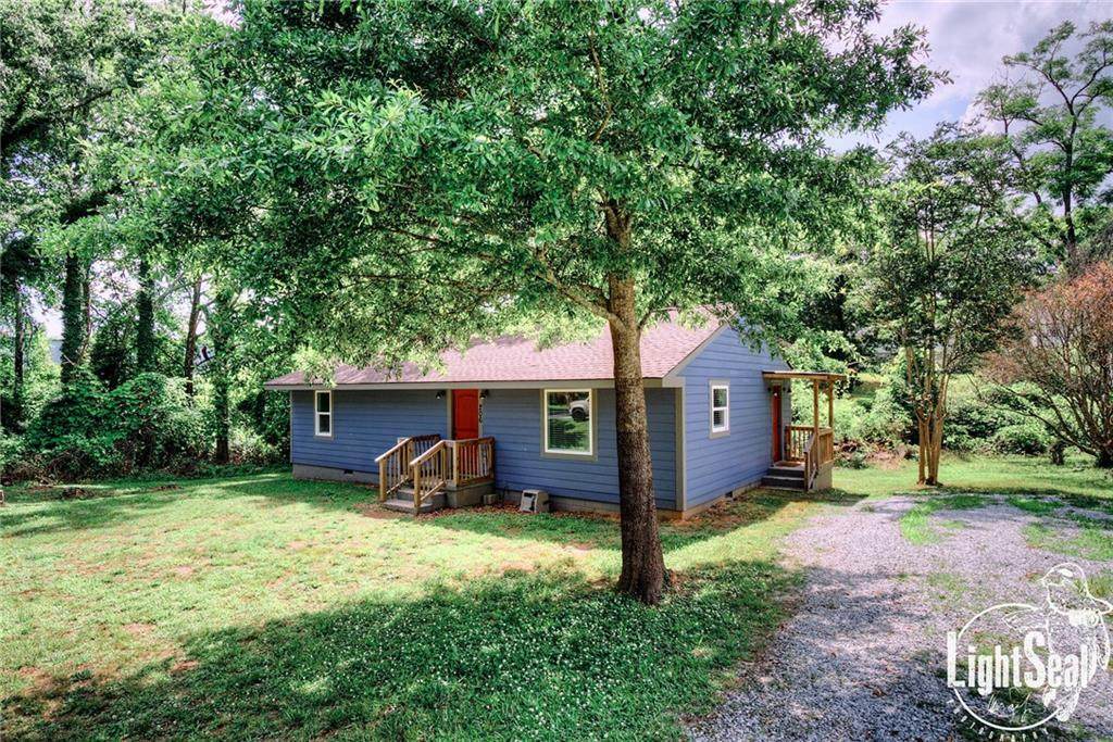 206 Cedar Street - Photo 1