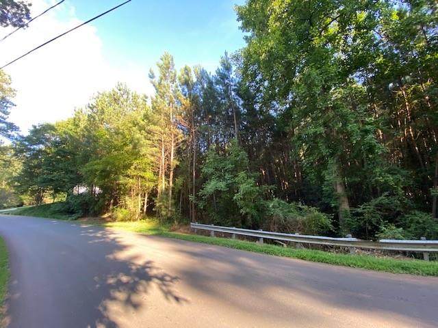 404 Edgewater Drive - Photo 1