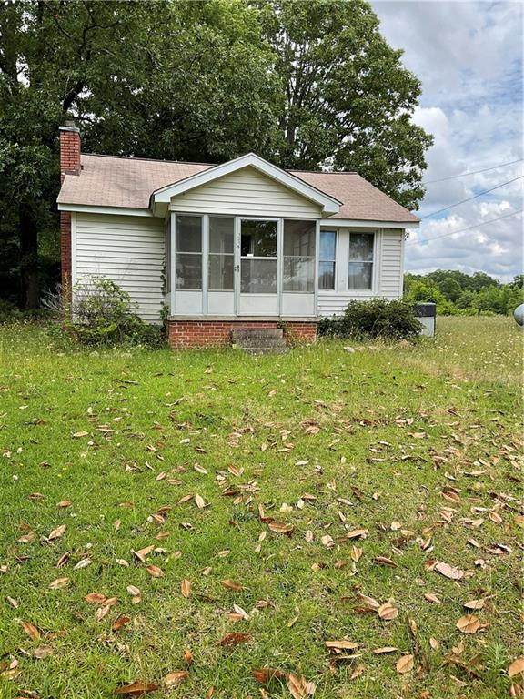 1319 Flat Rock Road - Photo 1