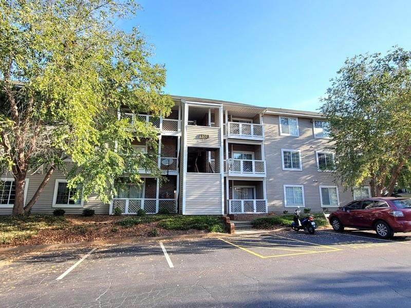 220 Elm Street - Photo 1