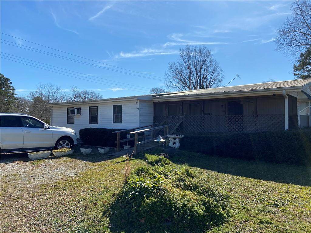 102 Roosevelt Drive - Photo 1
