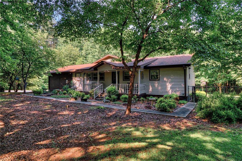 140 Heritage Farms Road - Photo 1