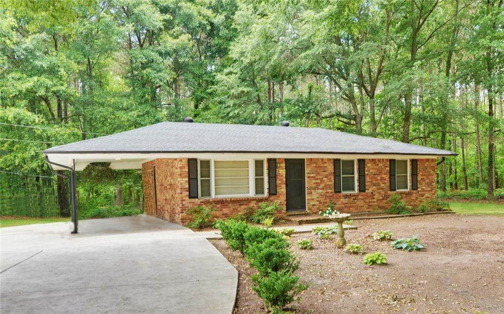 124 Bannister Drive - Photo 1