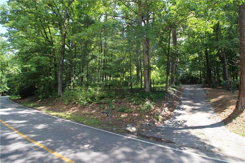 322 Woodland Way - Photo 1