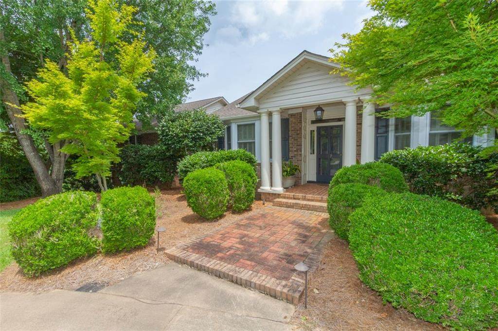 117 Victoria Circle - Photo 1