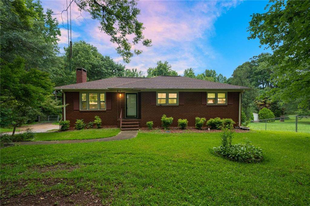 2803 Leftwich Lane - Photo 1