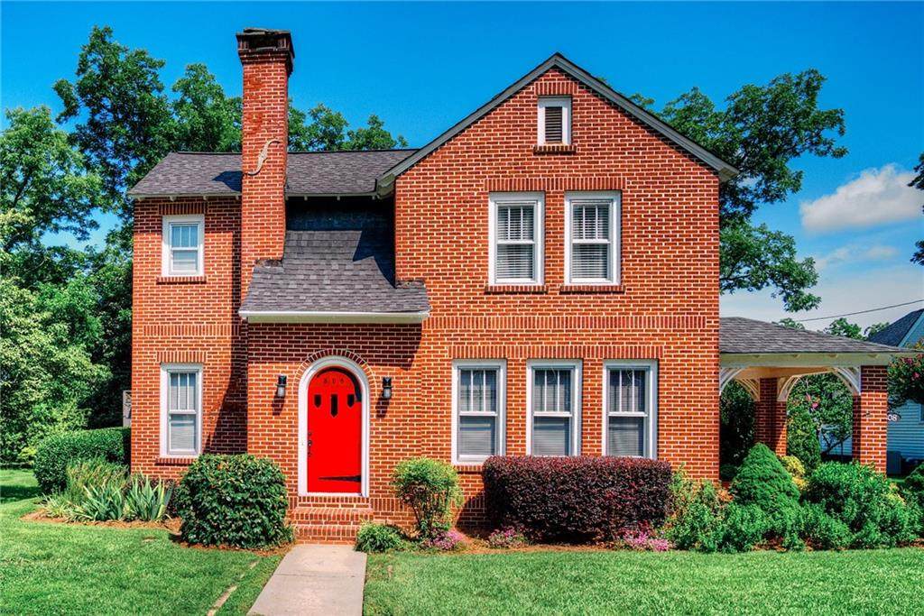 308 Retreat Street - Photo 1