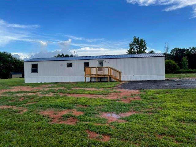 142 Beatrice Drive - Photo 1