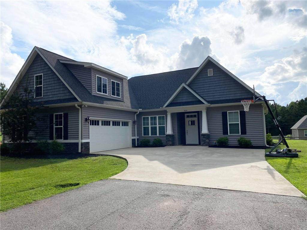 929 Freeman Road - Photo 1