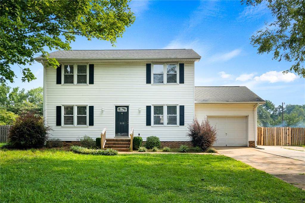 310 Kingston Way - Photo 1