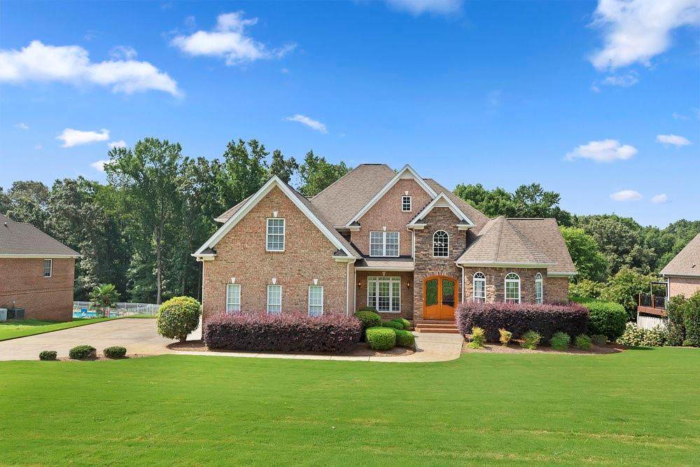 115 Topsail Drive - Photo 1